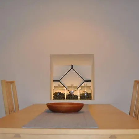 Jane's Place, Experience The Atmosphere Of A Historic & Free Parking Apartment Ljubljana