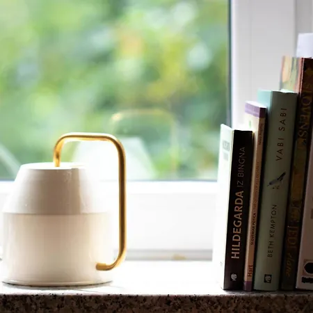 Jane's Place, Experience The Atmosphere Of A Historic & Free Parking Appartement *