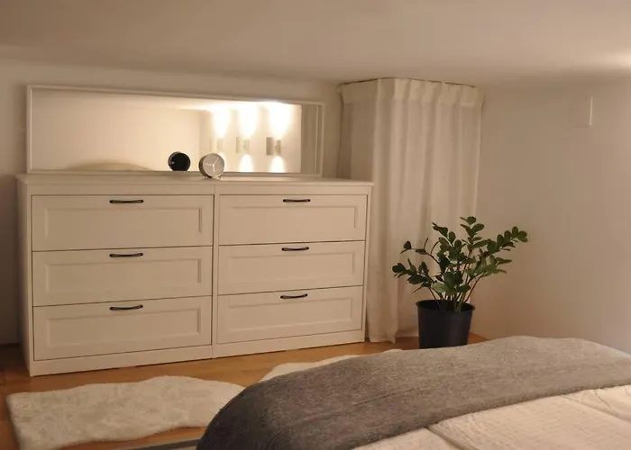 Jane's Place, Experience The Atmosphere Of A Historic & Free Parking * ليوبليانا