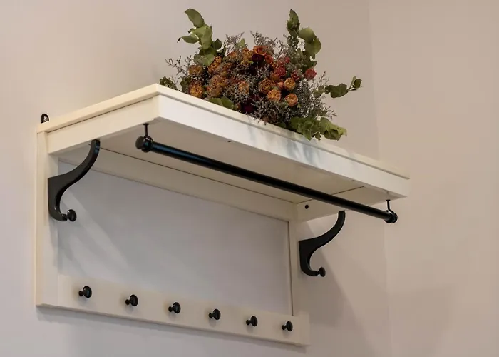 Jane's Place, Experience The Atmosphere Of A Historic & Free Parking Appartement