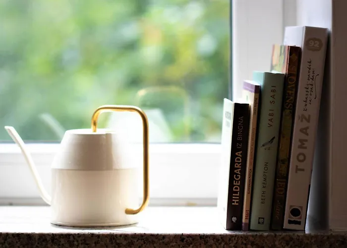 Jane's Place, Experience The Atmosphere Of A Historic & Free Parking Apartman *